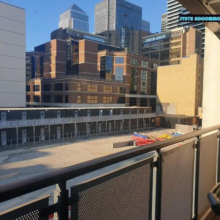 80S Retro 1Bed Studio Serviced Apartment Canary Wharf Perfect For Solo & Couple Travellers Londres Exterior foto